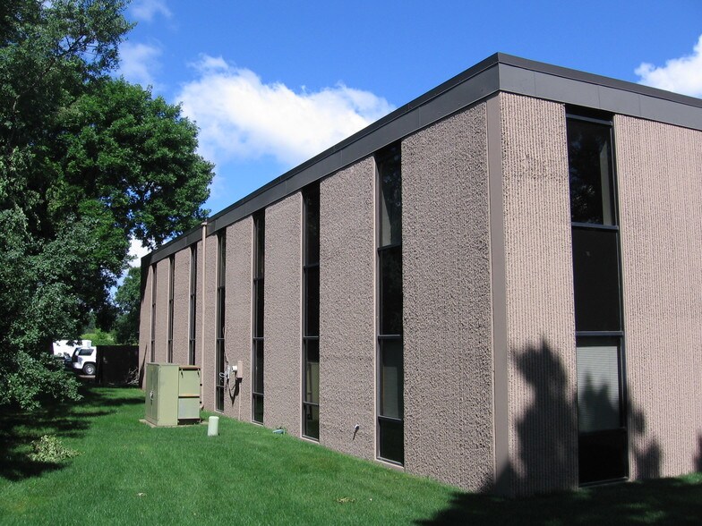 More Photos Of 4655 Nicols Rd, Eagan Office For Lease