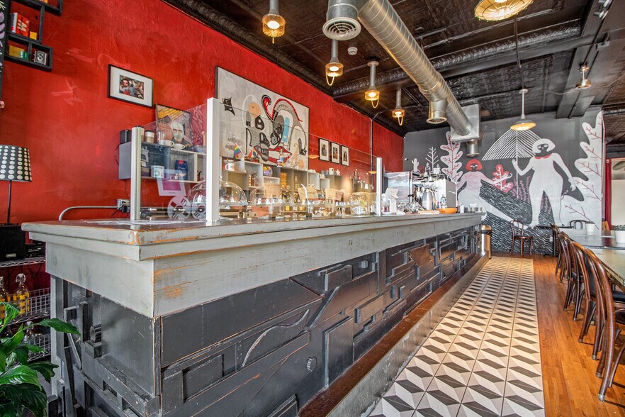 More Photos Of 10215 Joseph Campau St, Hamtramck Bar For Sale