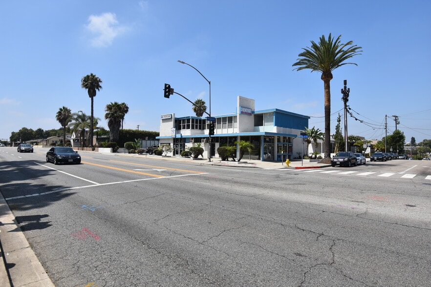 Primary Photo Of 139-145 N Prairie Ave, Inglewood Office For Sale