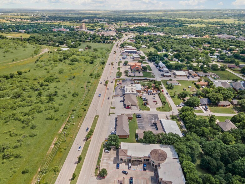 More Photos Of 621 N FM 1187, Aledo Office For Lease