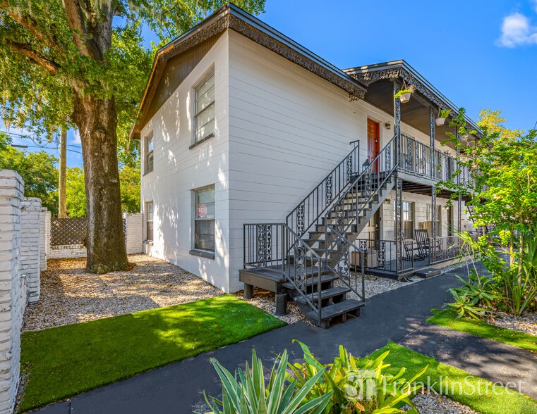 More Photos Of 4002-4004 N Branch Ave, Tampa Apartments For Sale