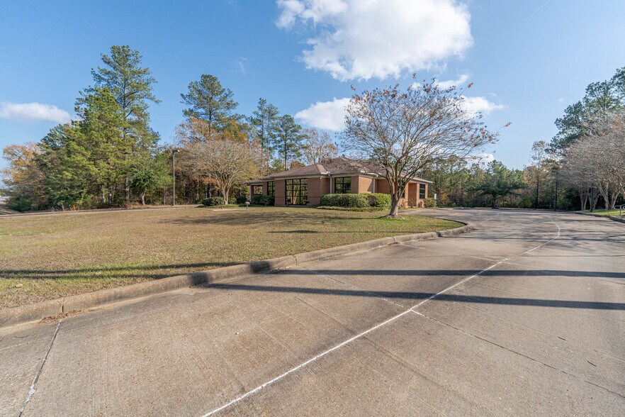 More Photos Of 6408 Highway 28 E, Pineville Office For Sale