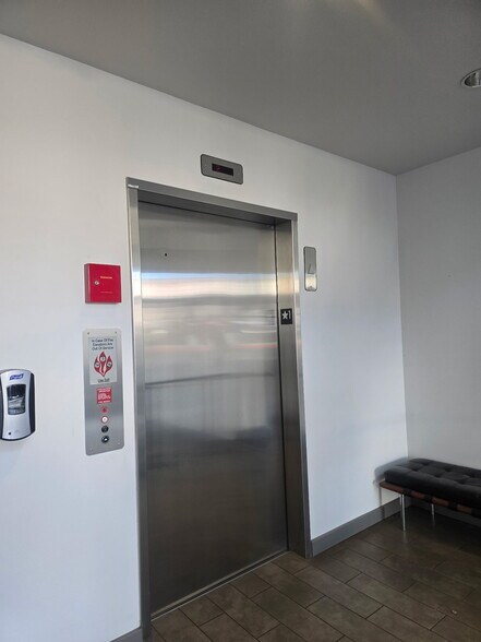 More Photos Of 37624 Snoqualmie Pky SE, Snoqualmie Office For Lease