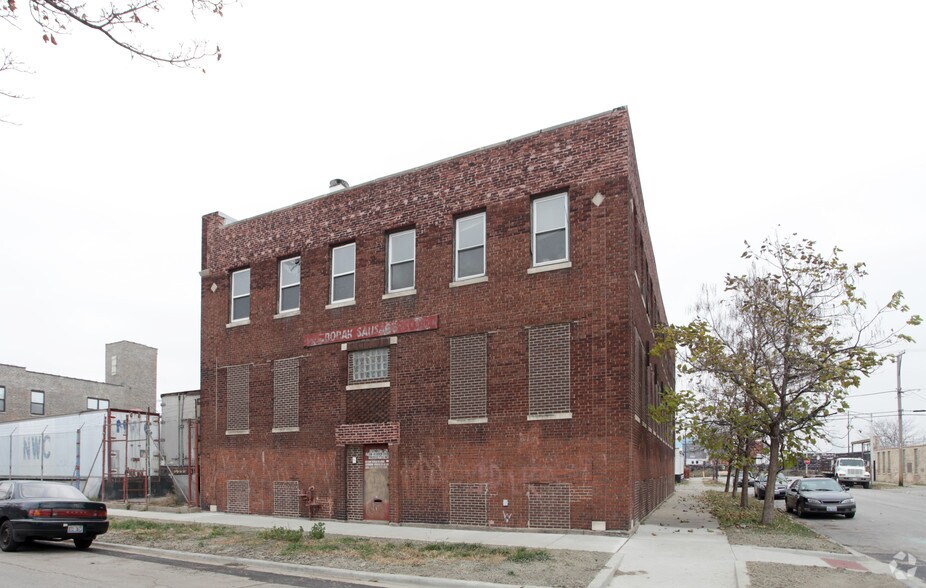 Primary Photo Of 1100 W 47th Pl, Chicago Warehouse For Sale