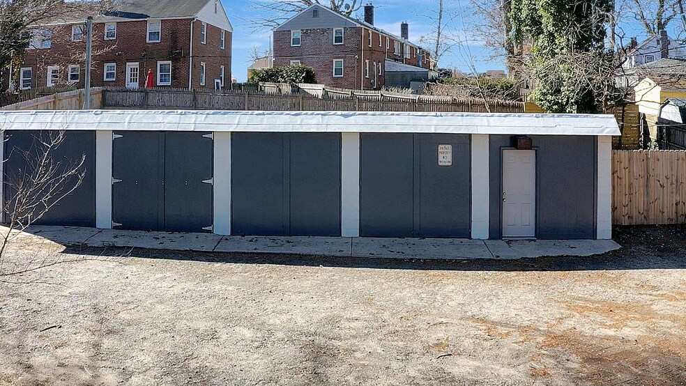 Primary Photo Of 102 Maple Hill Rd, Wilmington Self Storage For Sale