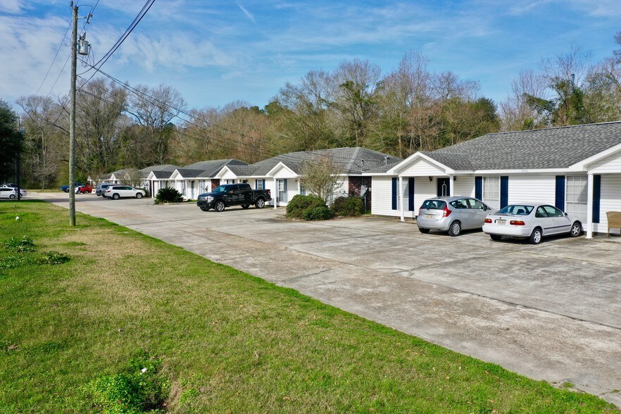 More Photos Of 10486 Terral Dr, Tickfaw Apartments For Sale