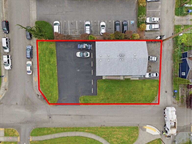 More Photos Of 3116 18th St, Everett Apartments For Sale