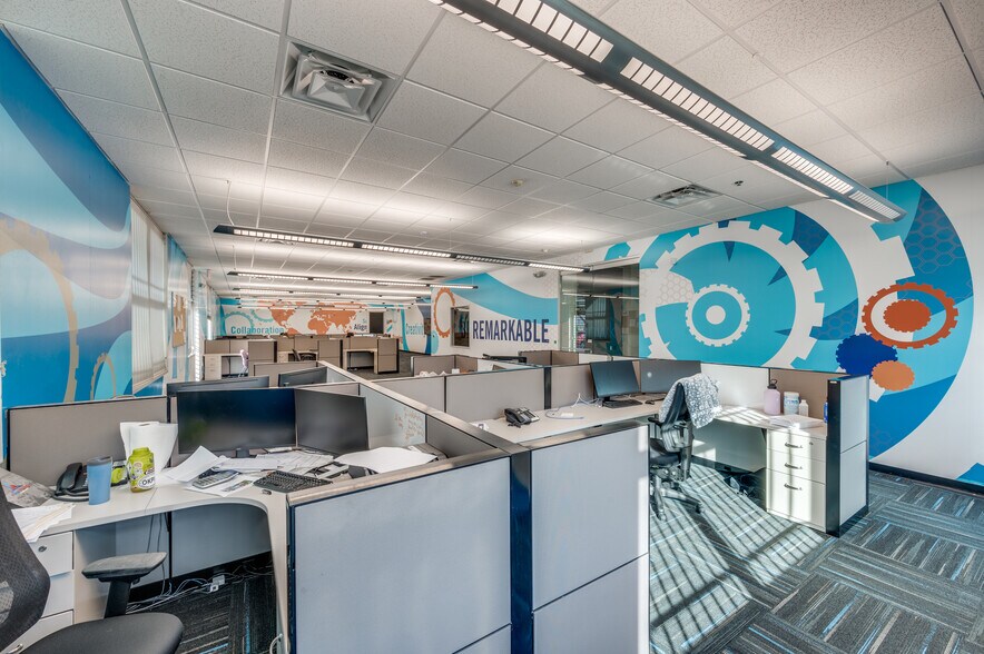 More Photos Of 1701 10th St, Plano Warehouse For Sale