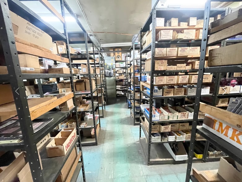 More Photos Of 765 Fulton St, Farmingdale Warehouse For Sale