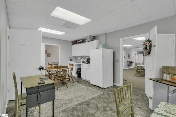 More Photos Of 812 W Wade Hampton Blvd, Greer Office Residential For Lease