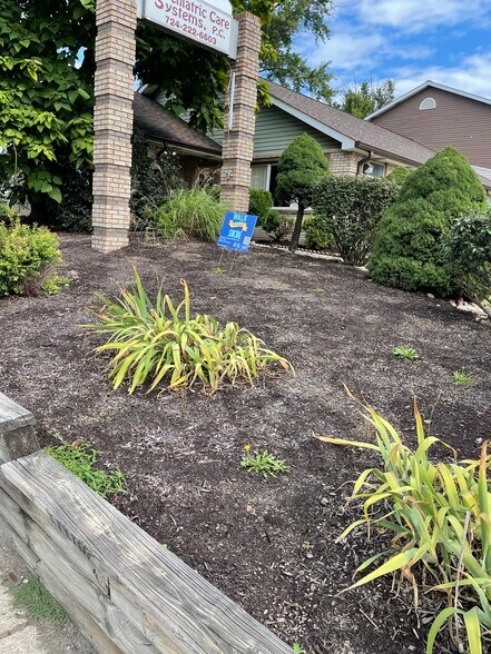 More Photos Of 640 Jefferson Ave, Washington Medical For Lease