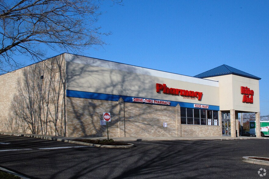 More Photos Of 490 Hurffville Crosskeys Rd, Sewell Drugstore For Lease