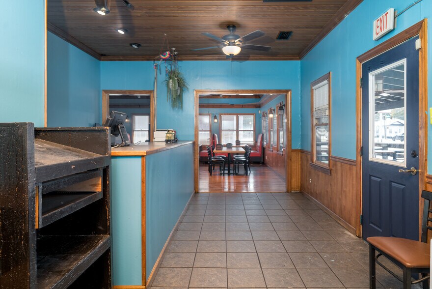 More Photos Of 406 N Piedmont Ave, Rockmart Restaurant For Sale
