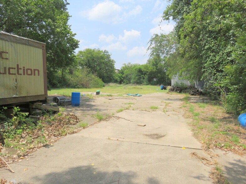 More Photos Of 925 Willacy Cir, Cedar Hill Land For Sale