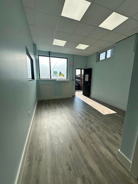 More Photos Of 179-181 Watson Ave, West Orange Warehouse For Lease