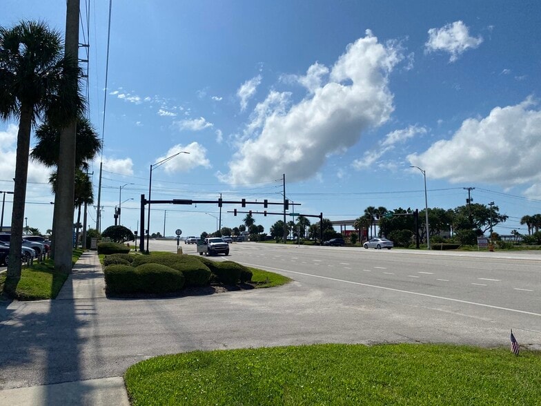 More Photos Of 1800-1850 E Merritt Island Cswy, Merritt Island Auto Dealership For Sale