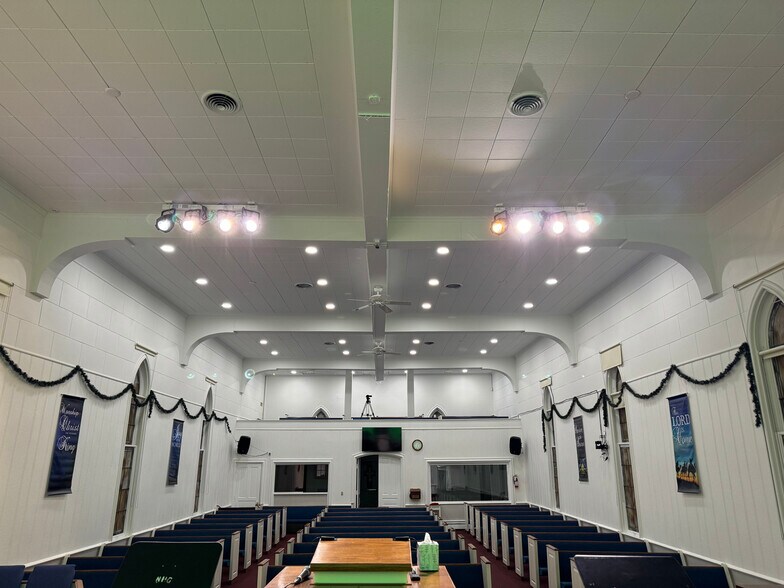 More Photos Of 45504 Cass Ave, Utica Religious Facility For Sale