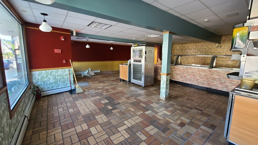 More Photos Of 74 N Main St, Jewett City Storefront Retail Residential For Lease