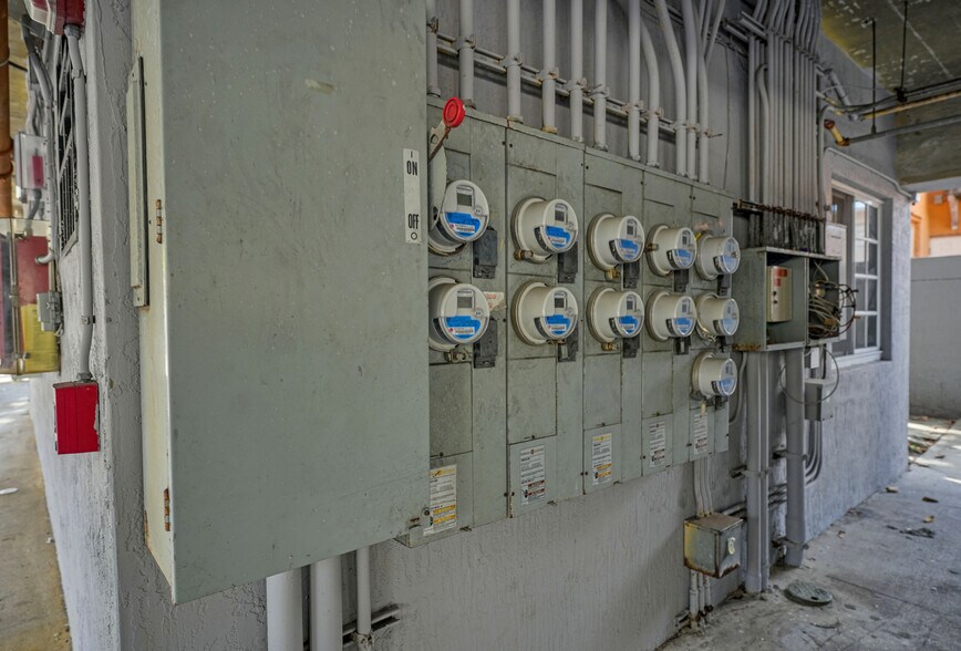 More Photos Of 1421 SW 3rd St, Miami Apartments For Sale