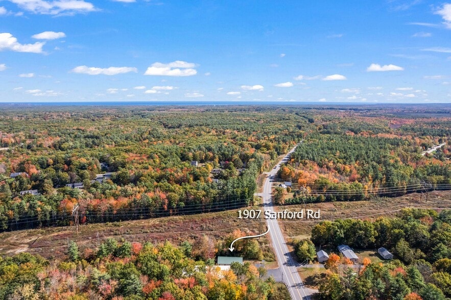 More Photos Of 1907 Sanford Rd, Wells General Retail For Sale