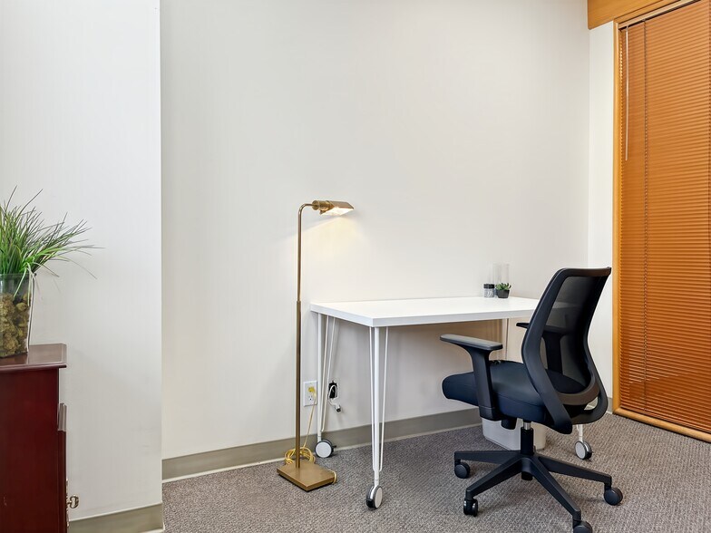 More Photos Of 131 Stony Cir, Santa Rosa Coworking Space