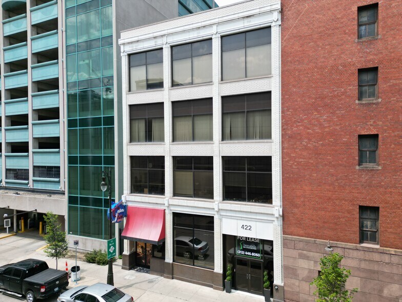More Photos Of 422 W Congress St, Detroit Office For Lease