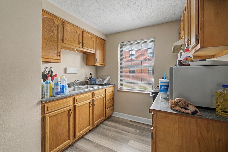 More Photos Of 526-532 Corona Ave, Dayton Apartments For Sale