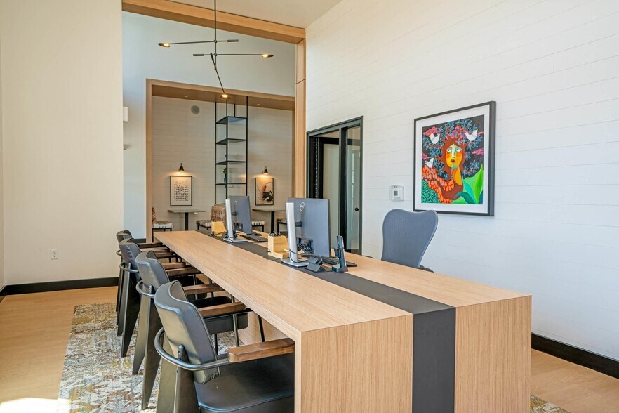 More Photos Of 2405 38th Ave, Greeley Apartments For Lease