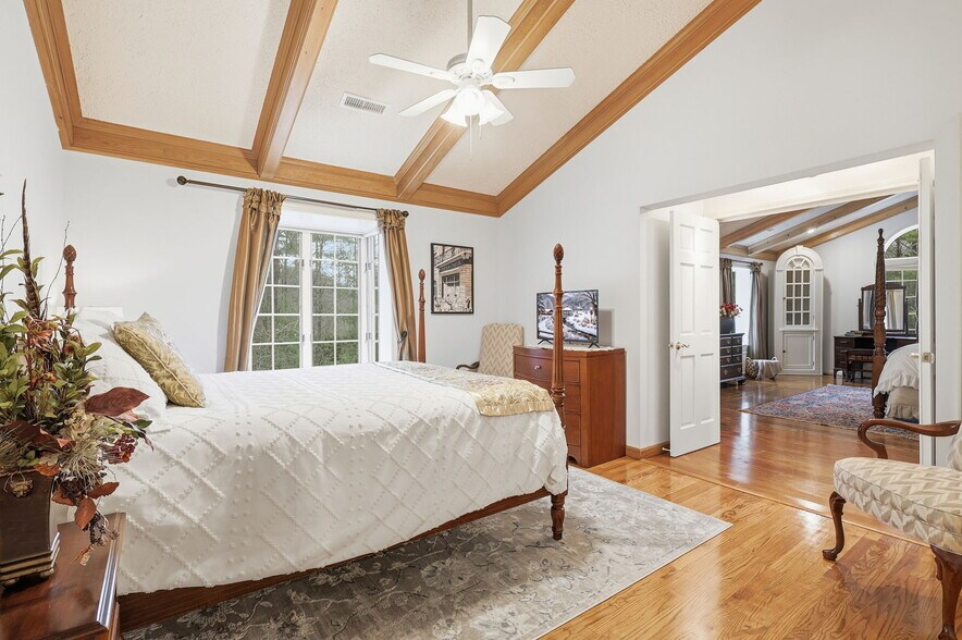 More Photos Of 1644 Broadstone Rd, Banner Elk General Retail For Sale