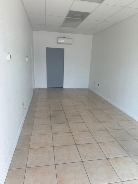 More Photos Of 227 SW 3rd Ave, Cape Coral Warehouse For Sale