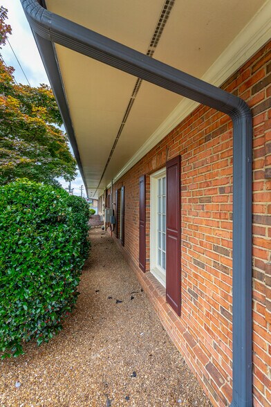 More Photos Of 5811 Lee Hwy, Chattanooga Medical For Lease