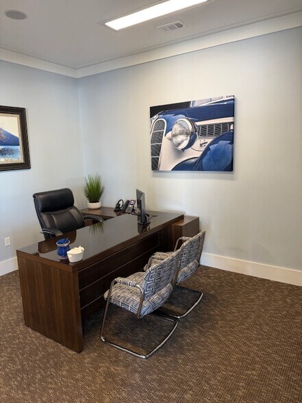 More Photos Of 5109 Lexington Sq, Amarillo Medical For Lease