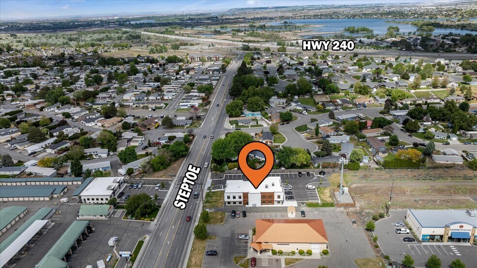 More Photos Of 2062 Steptoe, Kennewick Office For Lease