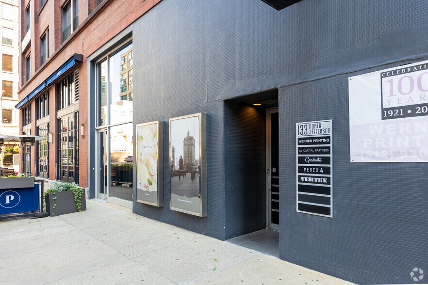 More Photos Of 133 N Jefferson St, Chicago Loft Creative Space For Lease