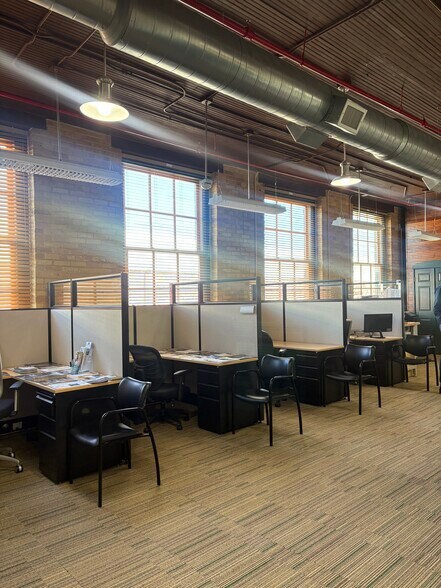 More Photos Of 1403 N Howard Ave, Tampa Office For Lease