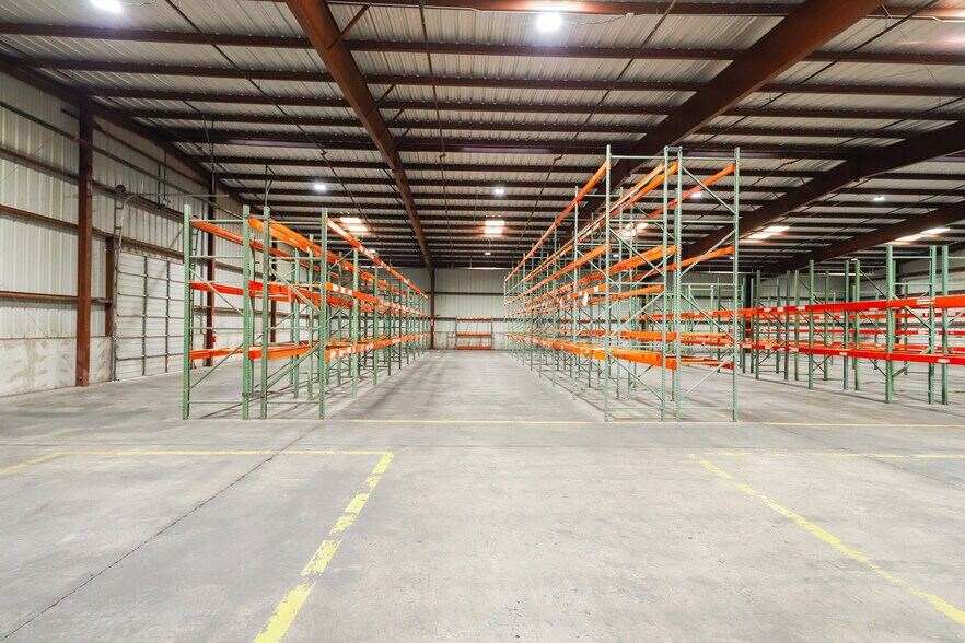 More Photos Of 14415 Import Rd, Laredo Warehouse For Sale