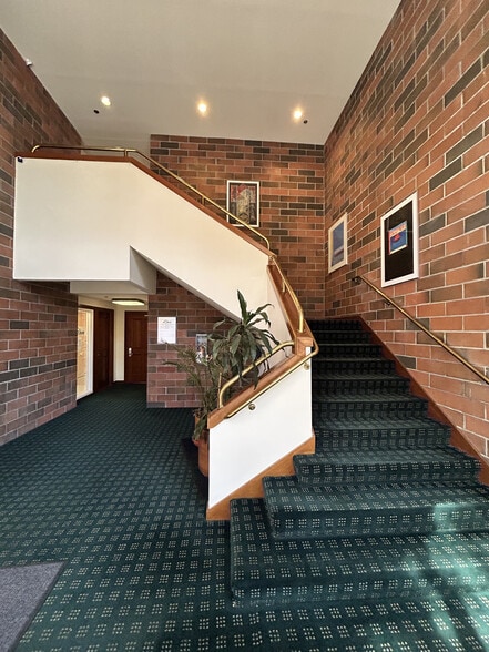 More Photos Of 900 5th Ave, San Rafael Office For Lease