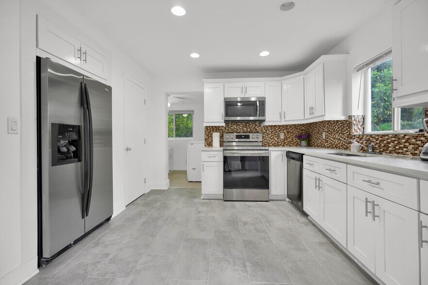 More Photos Of 126 NW 33rd St, Miami Land For Sale