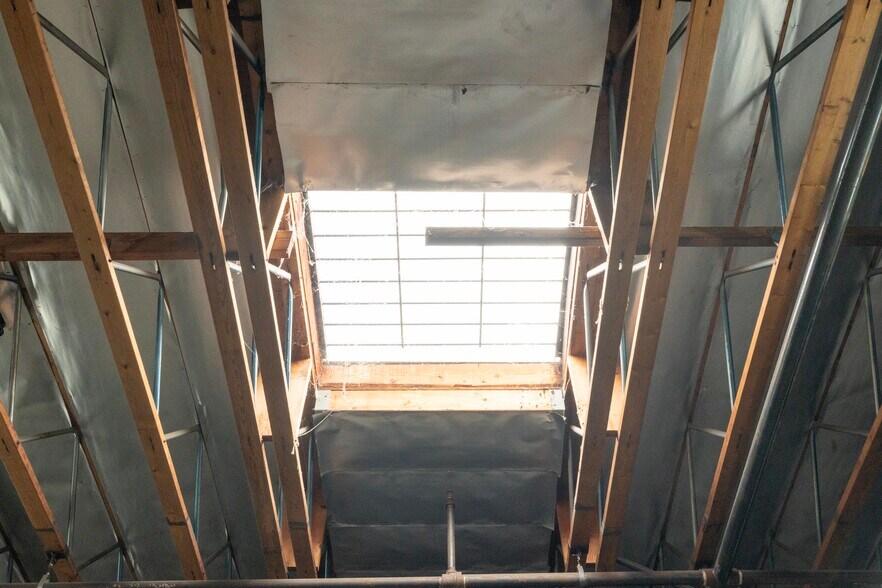 More Photos Of 15136 Valley Blvd, La Puente Warehouse For Lease