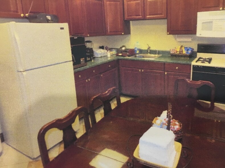 More Photos Of 218 52nd St, Brooklyn Warehouse For Lease