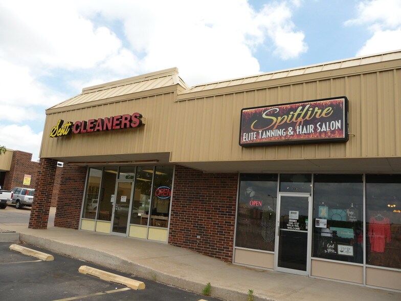 More Photos Of 14407 NE 23rd St, Choctaw Unknown For Lease