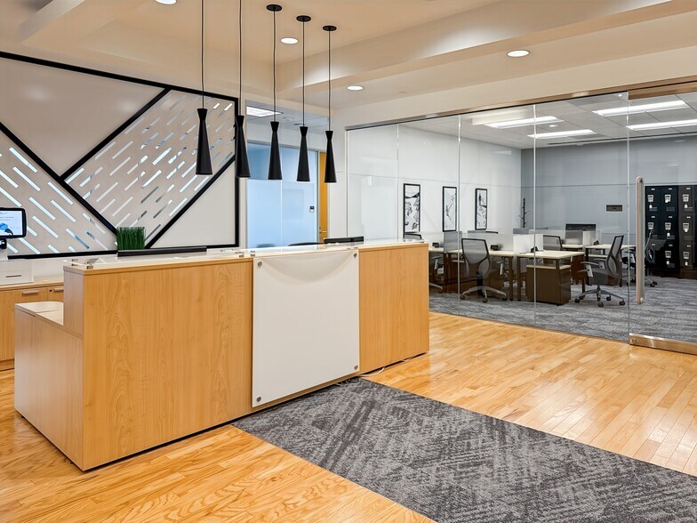 More Photos Of 6860 Dallas Pkwy, Plano Coworking Space