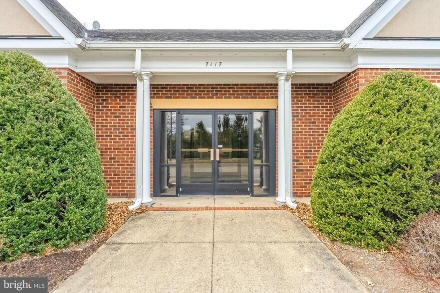 More Photos Of 7117 Salem Fields Blvd, Fredericksburg Office For Lease