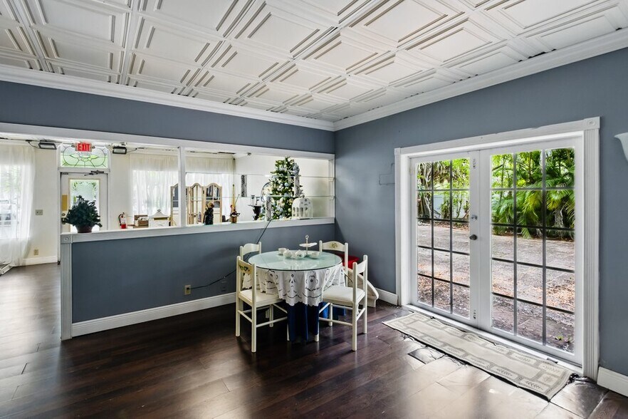 More Photos Of 4066 Broward Blvd, Fort Lauderdale Storefront Retail Office For Sale