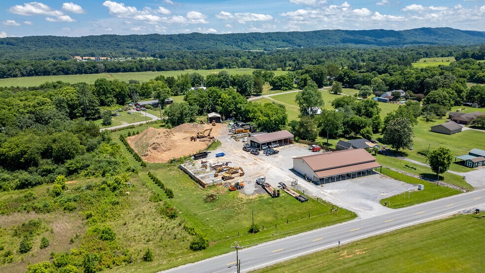 More Photos Of 10516 Highway 58, Ooltewah General Retail For Sale