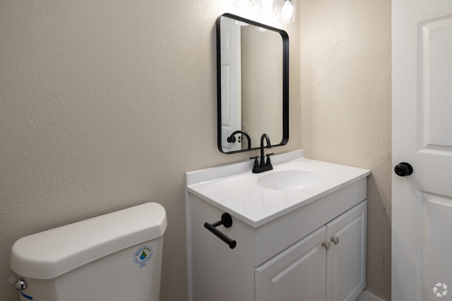 More Photos Of 2731 S Blair Stone Rd, Tallahassee Apartments For Sale