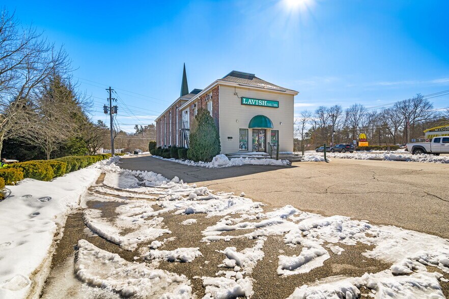 More Photos Of 1399 Washington St, Hanover Office For Sale