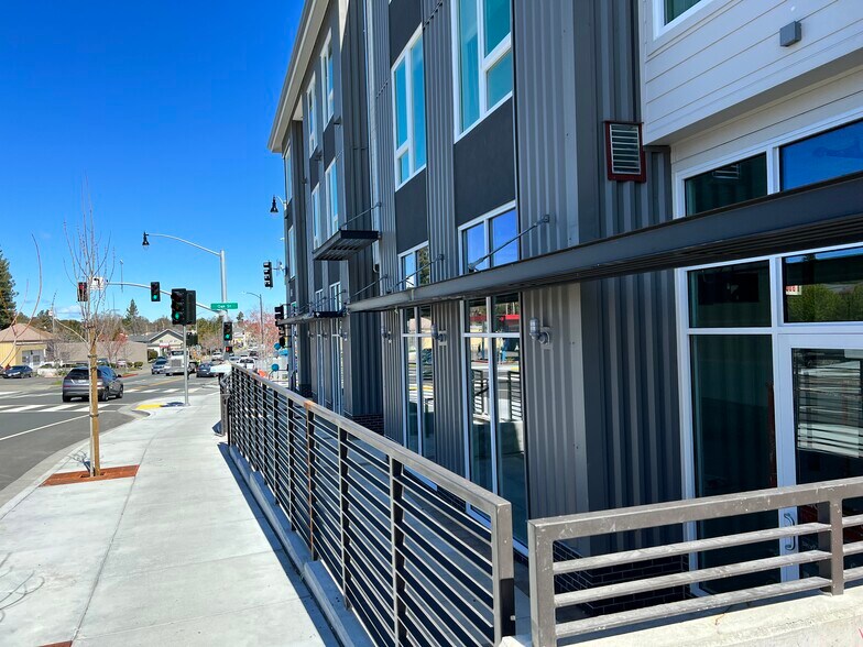 More Photos Of 350 N Water St, Petaluma Multifamily For Sale