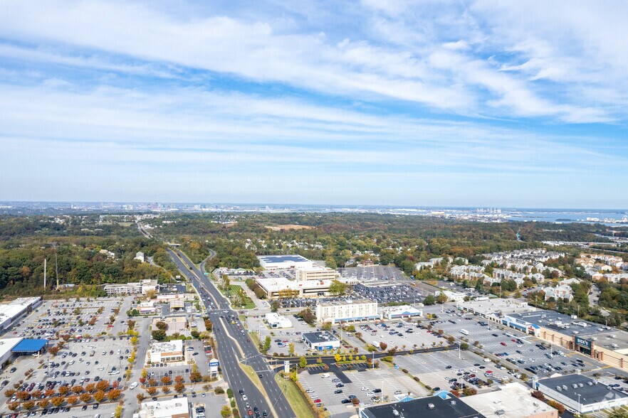 More Photos Of 6617 Ritchie Hwy, Glen Burnie Hotel For Sale