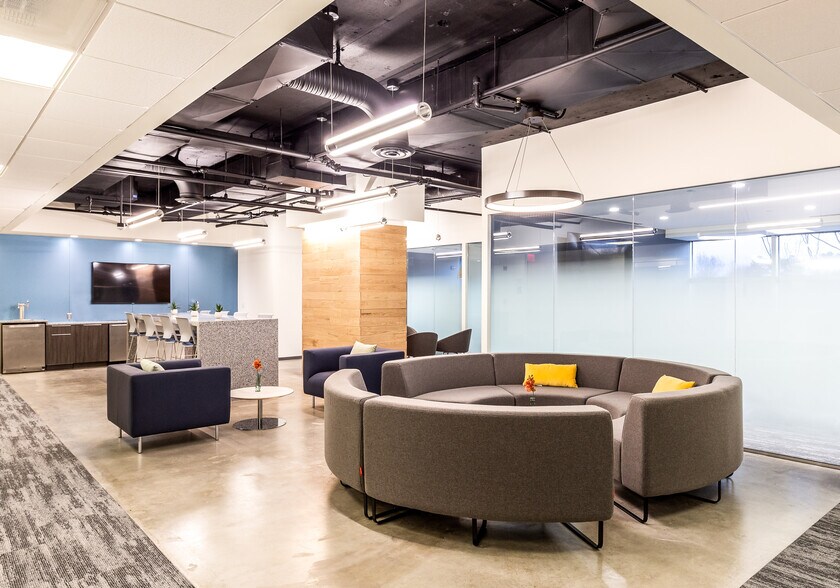 More Photos Of 1900 Campus Commons Dr, Reston Unknown For Lease